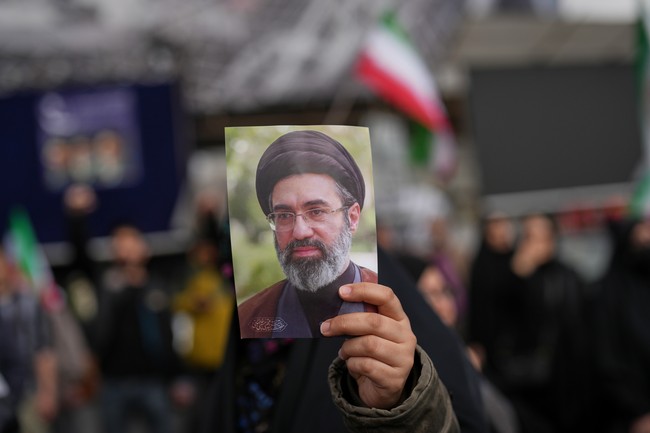 Getting the Iranian Regime to Cry 'Uncle' in Farsi 757 1e6a 432c 853a 5edebd6672c3