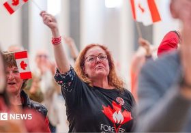 Alberta votes overwhelmingly to remain part of Canada