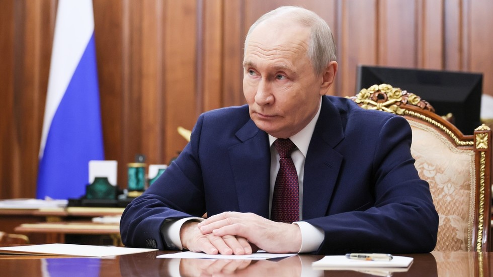 EU members’ mistakes behind mass protests – Putin 94620302735415d8c2b 1