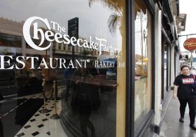 Obama Still Thinks You’re Stupid: the Cheesecake Factory Joke That Exposed His Contempt for Normies