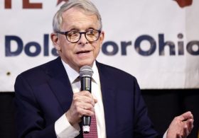 DeWine calls on Ramaswamy to take down ad featuring Acton’s mother