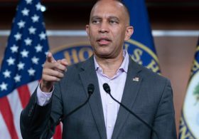 Voters not confident either party has ‘a clear plan’ following midterm elections: Poll