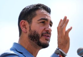El-Sayed defends Slotkin over remarks targeted by right