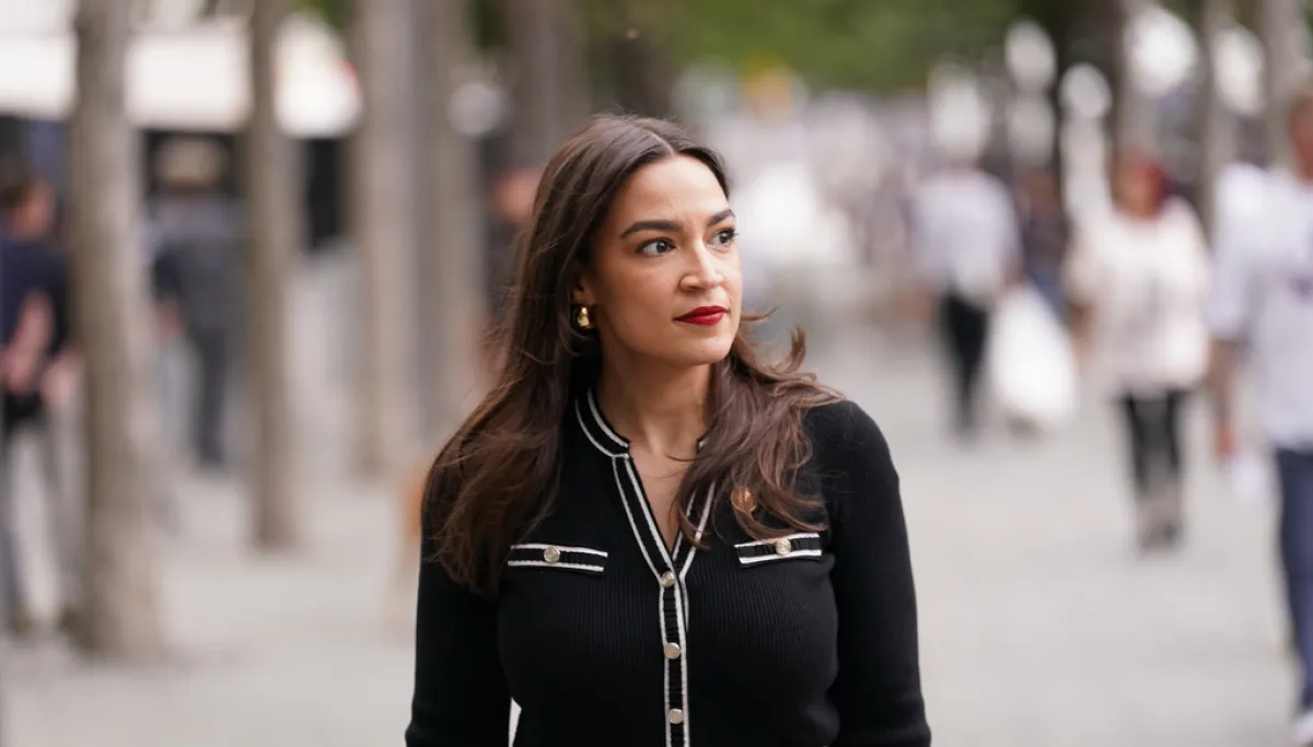 Alexandria Ocasio-Cortez’s policies ‘do not jibe’ with swing states: Joe Concha AP26254425908327