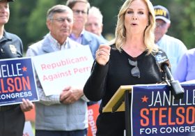 House Democratic candidate denies illegal immigrant arrested by ICE works for campaign