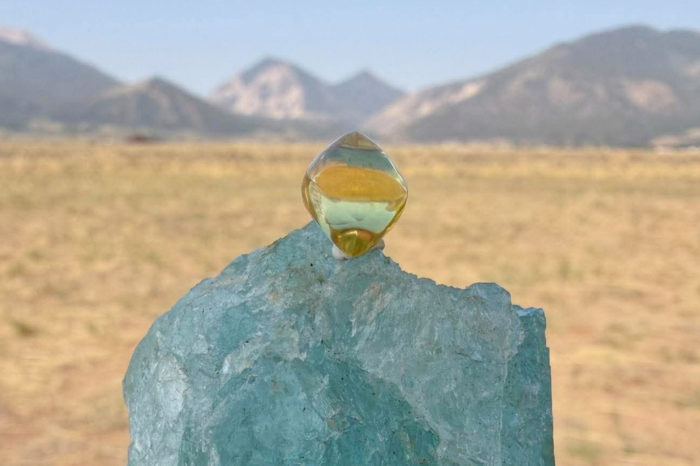 Arkansas Gem Hunter Finds a Diamond he Claims Could be Worth $1 Million AP26273685340465 e1791008980159