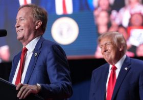 Hume on Trump’s midterm campaigning: ‘I’m not sure it’s making any difference’