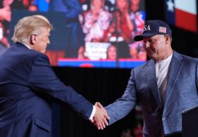 Former MLB pitcher Roger Clemens to receive Medal of Freedom, Trump says