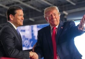 Rubio delivers 11-second remarks at Trump rally