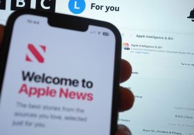 Apple News Shut Out Coverage of DNC’s Mounting Debt From Top Stories, Watchdog Finds