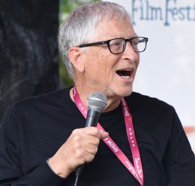 Bill Gates Claims Artifical Intelligence Will Force Some to Choose an ‘Amish’ Lifestyle