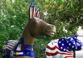 Pre-Election FEC Filings Show Democratic Candidates Lead in Fundraising, GOP Groups in Cash