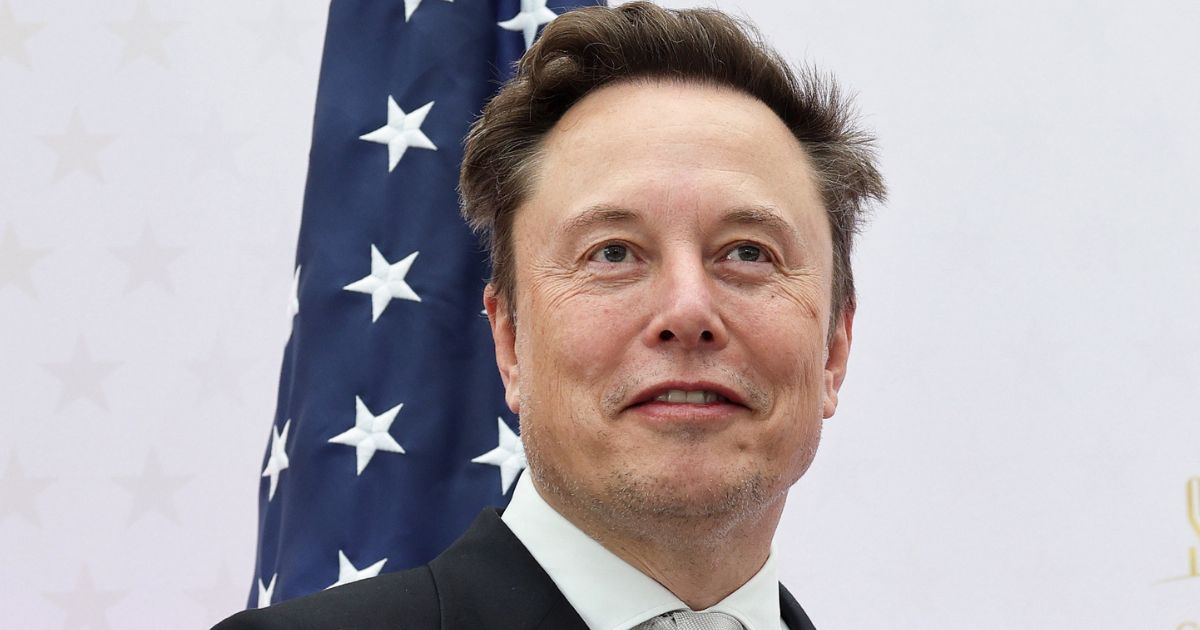 Elon Musk Acquires $1 Billion Stake in CNN's Parent Company Elon Musk Skydance