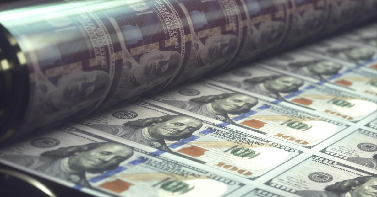 Report: Unelected government officials take top salaries GettyImages 1128676944
