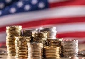 Poll: Majority of Americans say U.S. consumers pay tariff costs