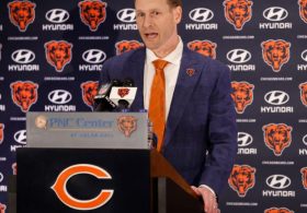 Chicago mayor to stay involved in Bears stadium talks
