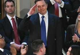 Elon Musk says he’ll give a share of SpaceX to every child in America in 2027