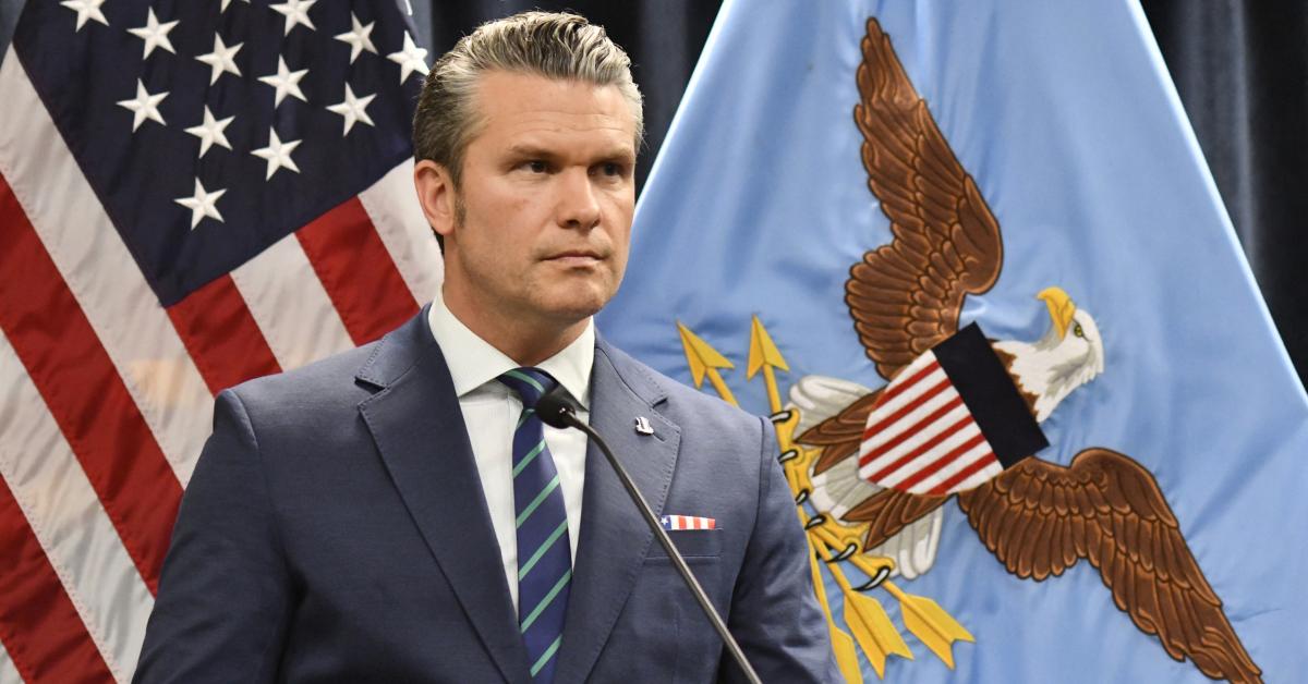 Hegseth presents crew of USS Abraham Lincoln with Presidential Unit Citation after long deployment GettyImages 2264358678