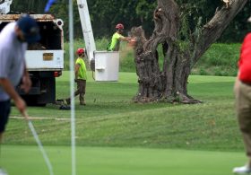 Federal judge extends pause on work at historic DC golf course until Oct. 26