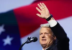 Republicans Pull The Plug On 2 Swing States As GOP’s Midterm Prospects Become Increasingly Grim
