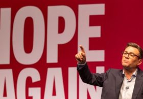 Mandate-less British PM Burnham Considering Going ‘All the Way’ in Reversing Brexit