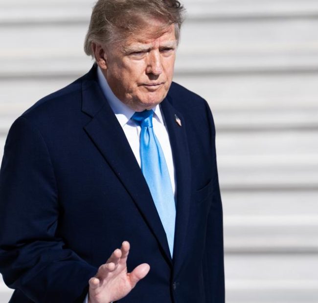 Trump to make 2 campaign stops in Iowa ahead of midterms