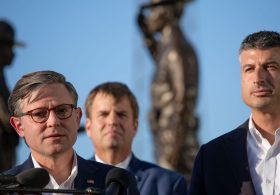 Top Republican Campaigner Predicts Raising Over $450 Million Ahead of Midterms