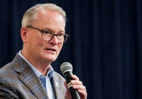 Hamilton holds slight lead over Marshall in Kansas Senate contest: Poll