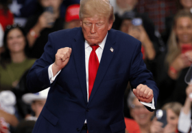 Trump considering moving White House press corps