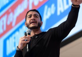 Kristen Welker Gives Abdul El-Sayed a PASS on Muslim Brotherhood Ties; DELISH Dragging Follows on X