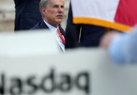 Abbott faces pushback from Democratic sheriffs after touting bipartisan endorsements