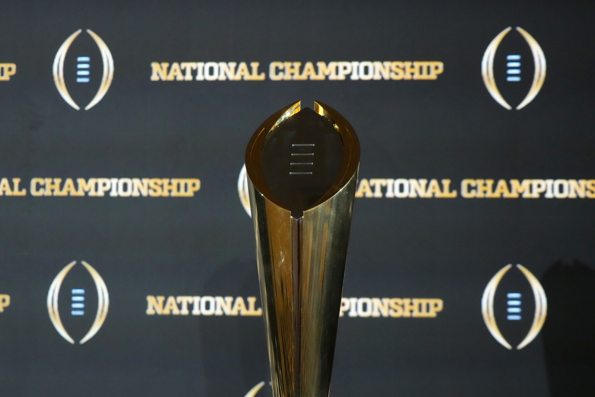College Football’s 24-Team Playoff Is Turning Into a Money Grab, and Fans Should Be Concerned ade