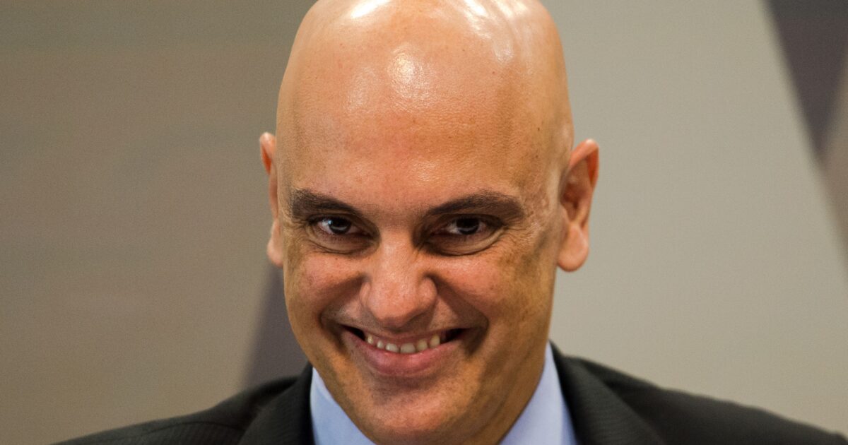 OUTRAGEOUS! Brazilian Supreme Court Justice Alexandre de Moraes Issues ARREST WARRANT for Eduardo Bolsonaro as His Brother Emerges as Favorite to Become Brazil’s Next President alexandre de morae 1200x630 1