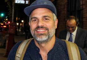 Mark Ruffalo Says He’ll ‘Hulk Out’ at Anti-Trump Voting Rally