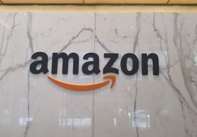Amazon Deploys 1 Million Robots: What Does That Mean for Its 1.5 Million Workers?