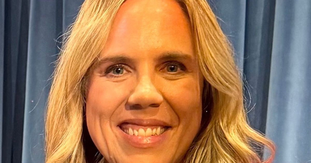 Who Is Annie Andrews? The Pediatrician Challenging a Trump-Backed Senate Candidate in South Carolina annie andrews campaigns u s senate south carolina
