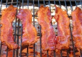 ‘Offensive’: Retired copy convicted, fined for sharing bacon meme about child marriage, Muhammad