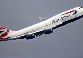 British Airways Flight BA2660 Declares Mid-Air Emergency After Cracked Window Report, Turns Back to Gatwick
