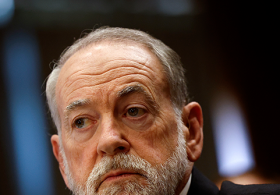 Huckabee: Hamas Hasn’t Done Anything to Disarm, ‘Trump Brought Them to the Table, and Then They Have Ignored Every Bit’
