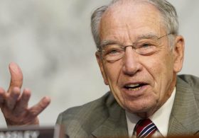 Grassley Mocks Democrats for ‘Falling All Over Themselves’ to Defend No Kings Jack Smith
