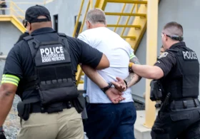 Southwest Illegal Border Crossings Reach Lowest Level for One Year in U.S. History