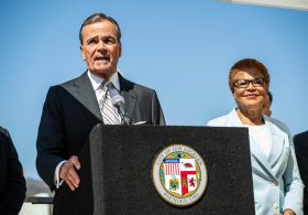 Ex-LA mayoral candidate sounds off on Nithya Raman at event with Karen Bass