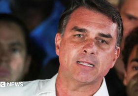 Defeated presidential candidate Flávio Bolsonaro arrives in US after Brazil cancels his passports
