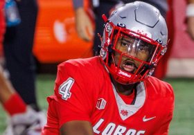 Who Is Devon Dampier? Utah Quarterback’s Rushing Heroics Keep Utes Undefeated Against Houston