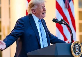 Trump rallies supporters in battleground Ohio ahead of midterm election