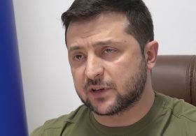 ‘He Better Damn Well Stop’: Trump Calls for New Ukraine President After Zelensky Hits Refinery