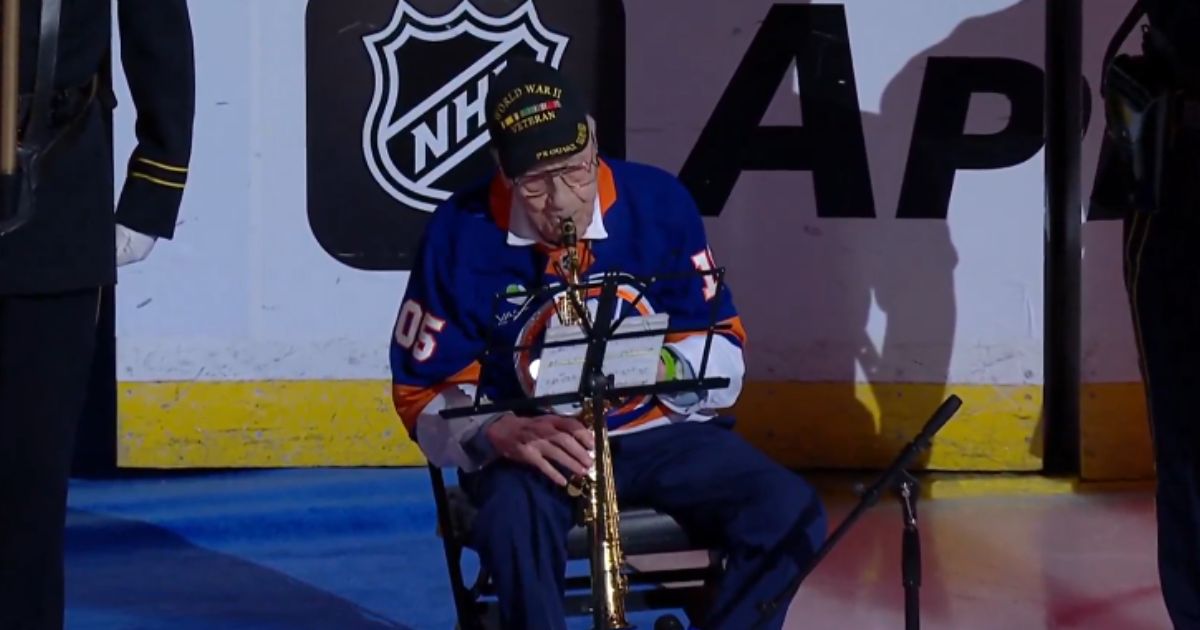 Hockey Crowd Goes Wild When WWII Vet, 105, Who Fought Under Patton Performs Nat’l Anthem on Rink eature Image 2026 10 06T003849191 1