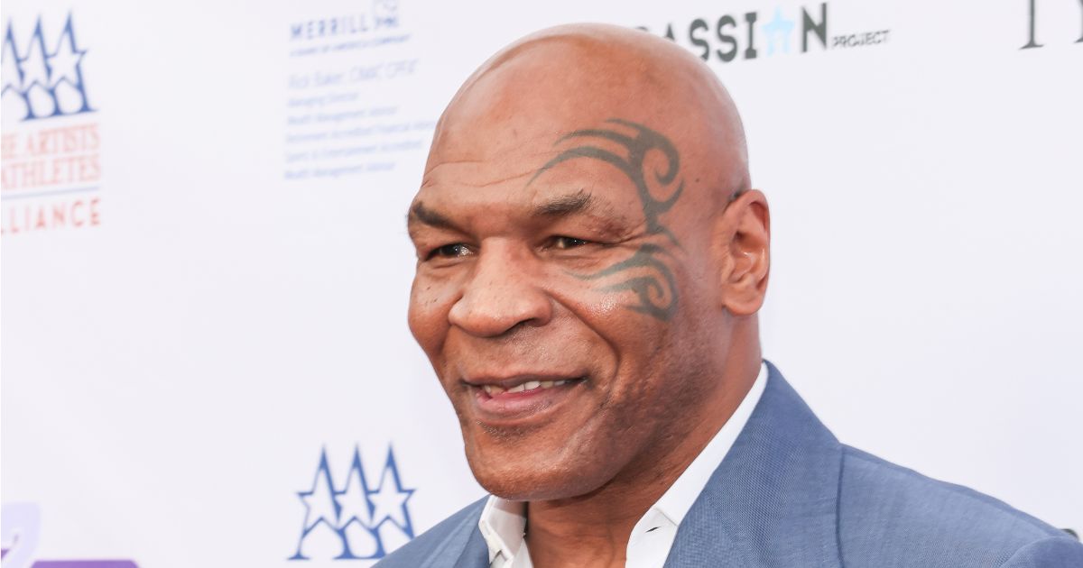 Boxing Legend Mike Tyson Delivers Controversial Letter to Trump, Makes Bold Midterm Prediction eature Image 2026 10 10T004523834
