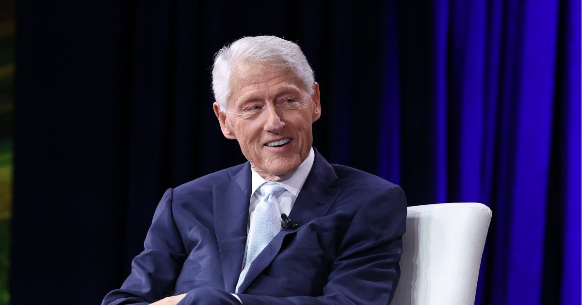 Dems Tap Bill Clinton to Speak in Desperate Bid to Win Florida Race for Governor eature Image 2026 10 15T111443880