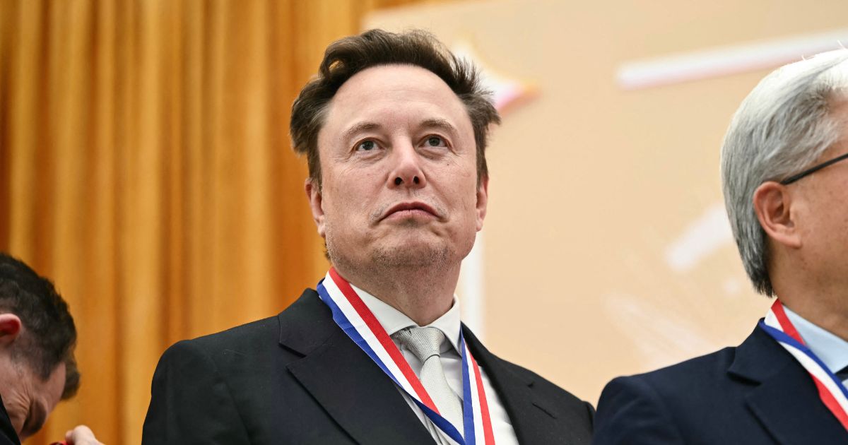 Elon Musk Announces Plan to Distribute a Financial Gift to 'Every Kid in America' eature Image 2026 10 19T095005410